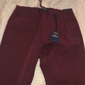 NWT. Hollister Advanced Stretch Joggers. Sz S